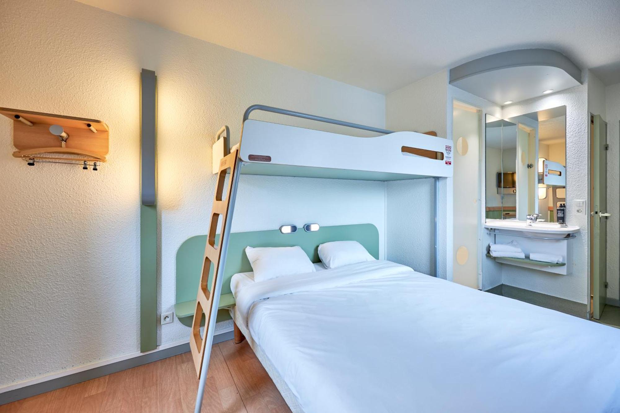 Ibis Budget Lisieux Eksteriør billede