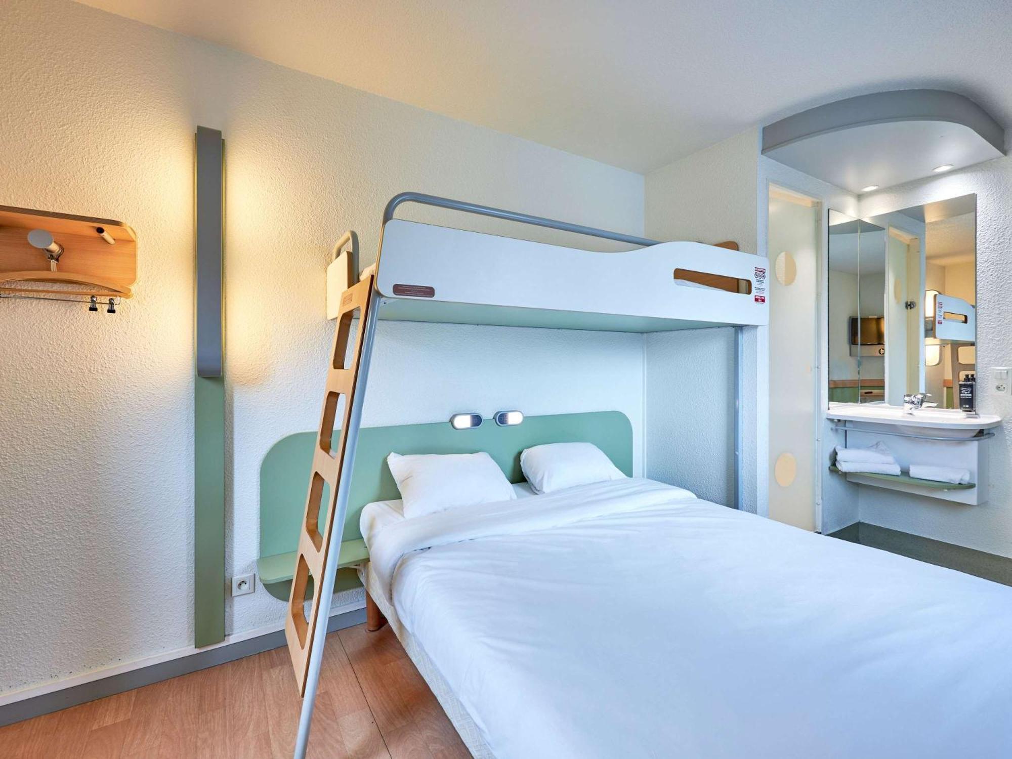 Ibis Budget Lisieux Eksteriør billede