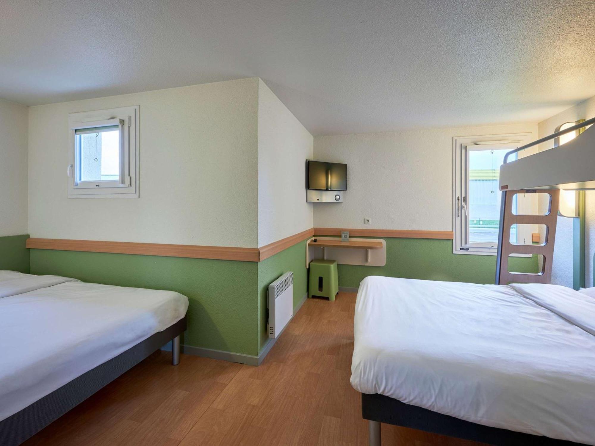 Ibis Budget Lisieux Eksteriør billede